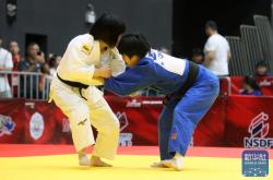 B体育体育亚洲官网-柔道比赛掀起高潮！选手实力惊人