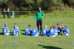 B体育体育亚洲官网-斯旺西城客场大捷，主教练新战术让对手措手不及