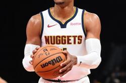 B体育体育官网-美国职业篮球联赛季前赛火爆开打