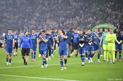 B体育体育官方入口-河床逆转多特蒙德，夺得友谊赛冠军的简单介绍