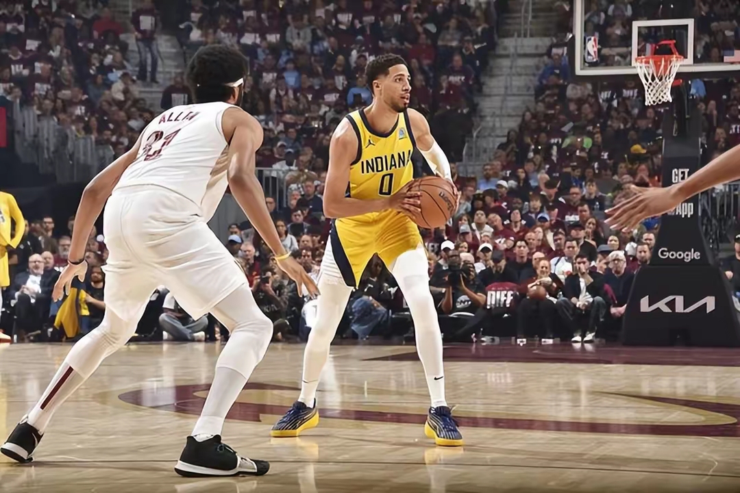 包含步行者避免横扫，战胜热火迎来一场胜利的词条