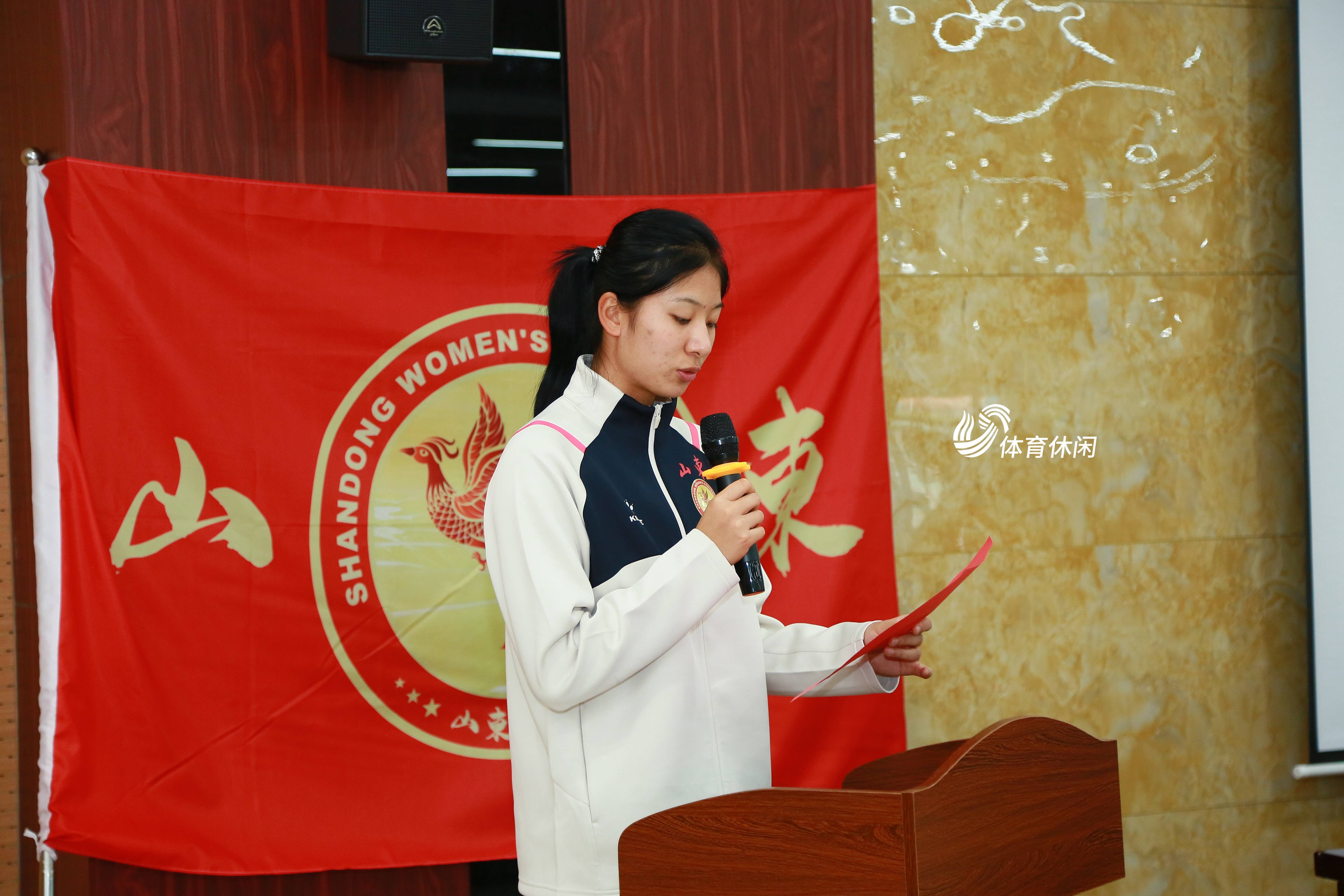 山东女子足球队备战紧张,备受期待 山东女子足球队备战紧张,备受期待