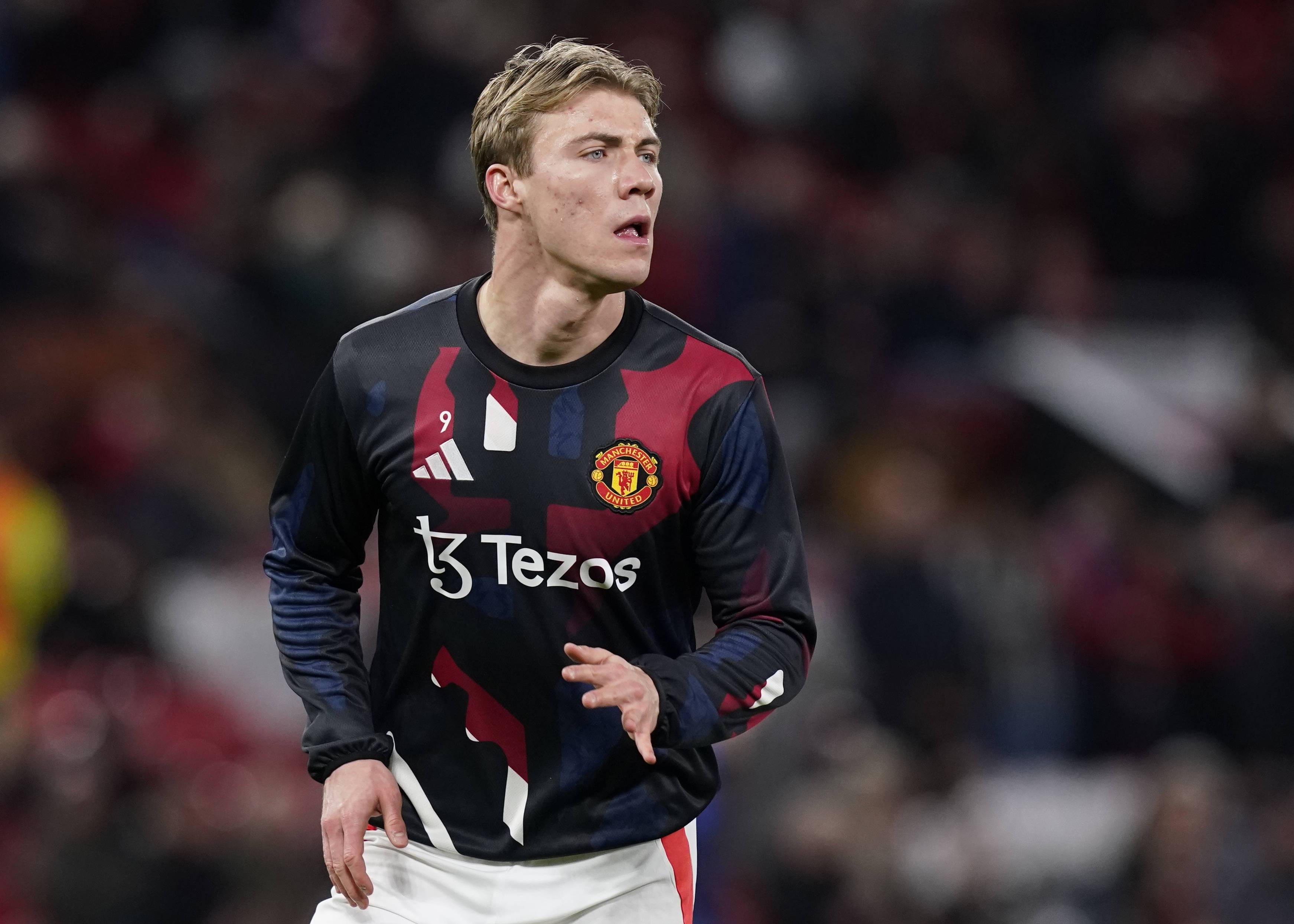 毕尔巴鄂客场战平,保持不败状态 毕尔巴鄂客场战平,保持不败状态