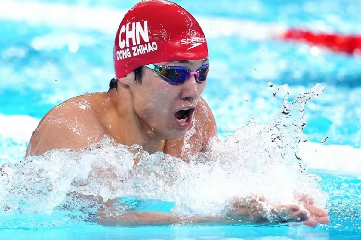 游泳蛙泳：中国选手创造新记录