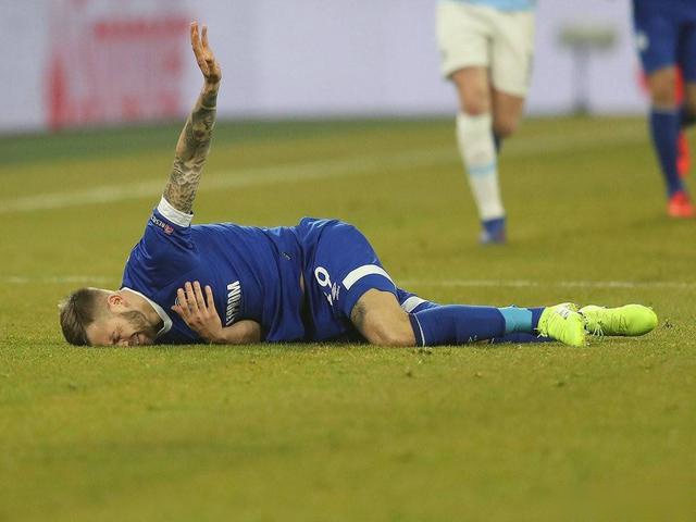 沙尔克客场失利,保级前景堪忧的简单介绍 沙尔克客场失利,保级前景堪忧的简单介绍