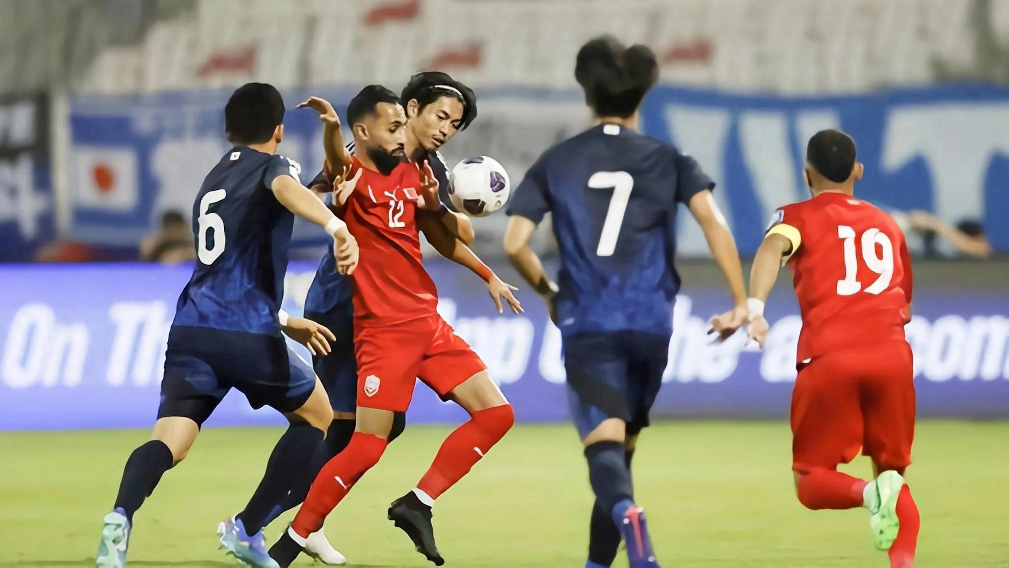 惊心动魄！运动员惊险闯关晋级的简单介绍