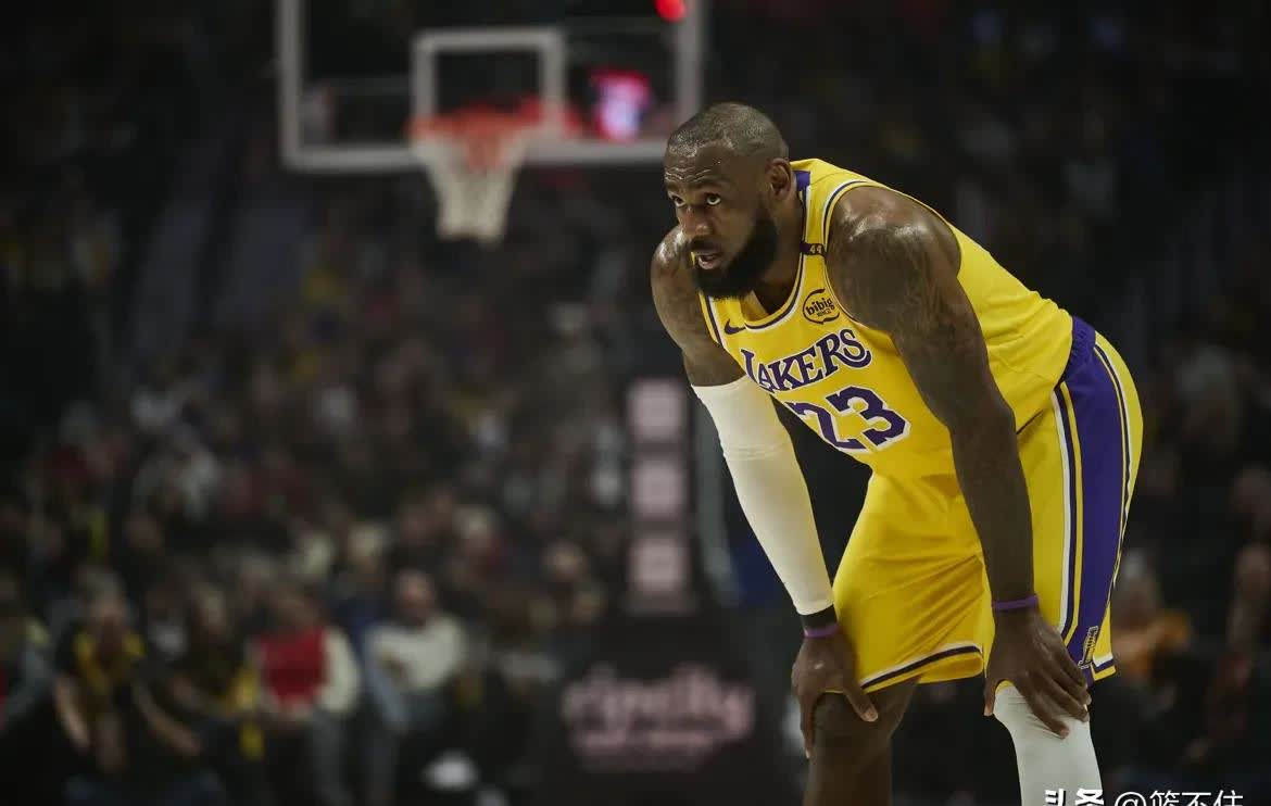 关于湖人惨败开拓者，詹姆斯35+11仍未救主的信息